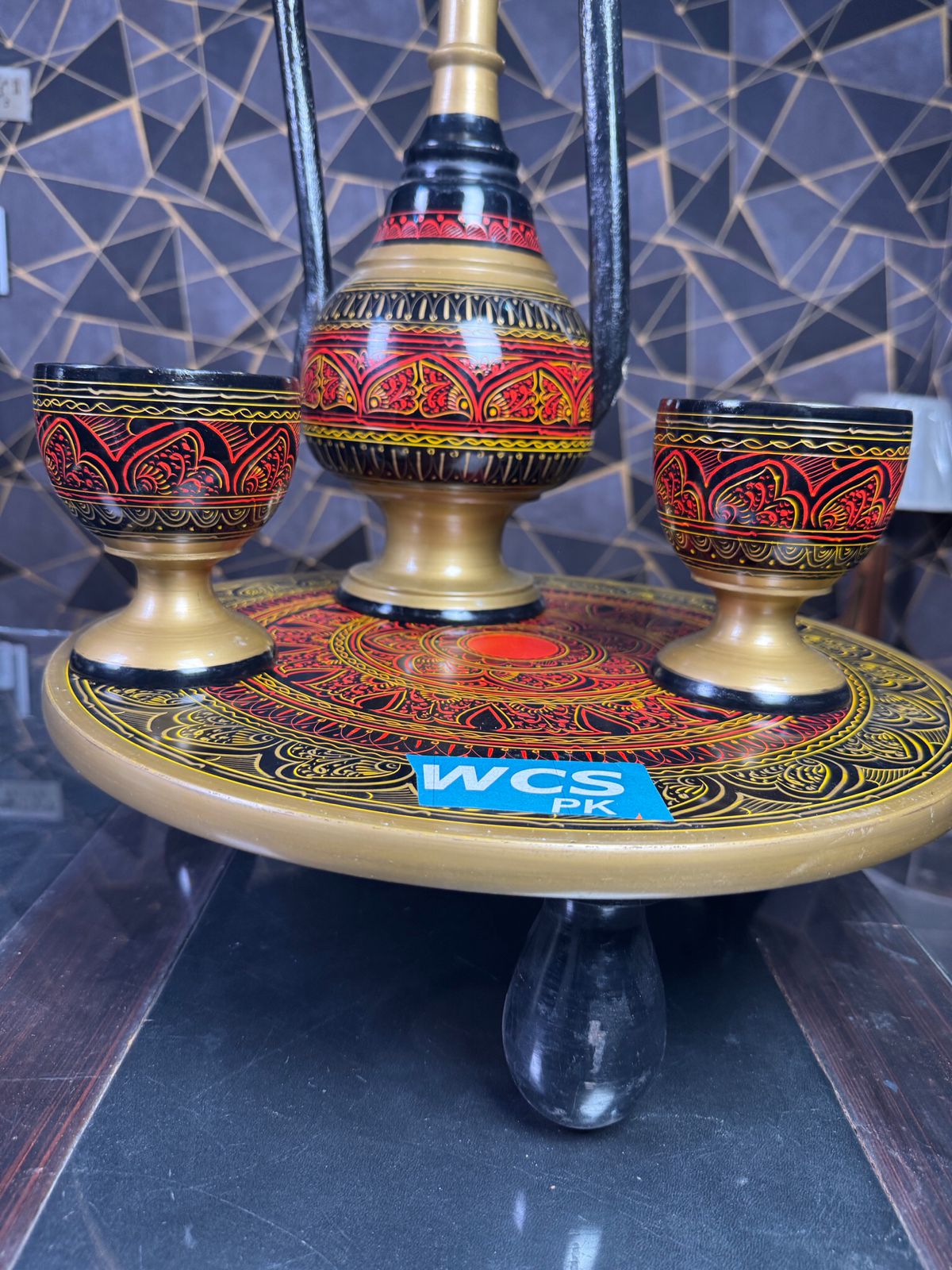 Umry Khyam Art Stand