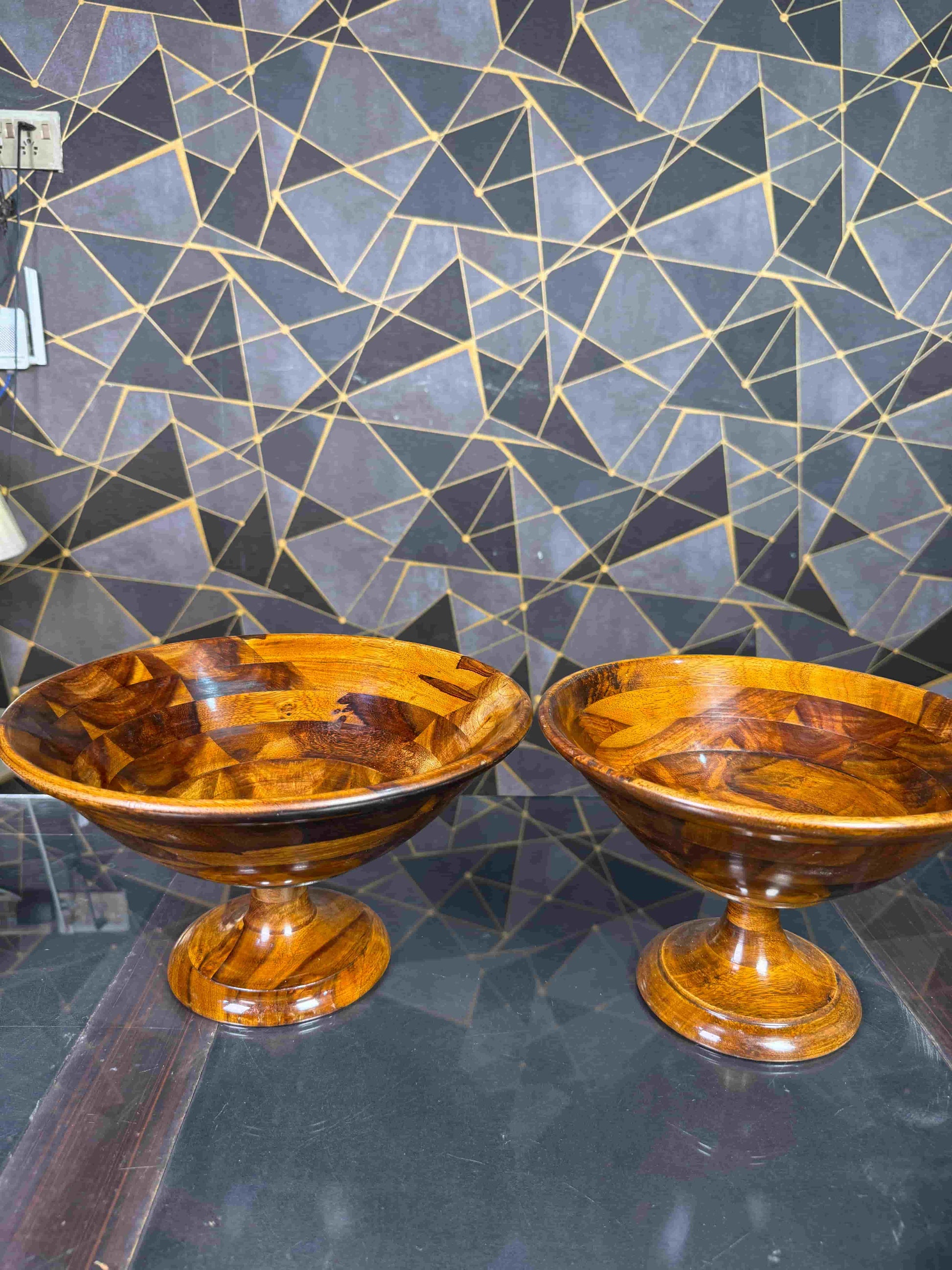 wooden bowl with stand - wcspk